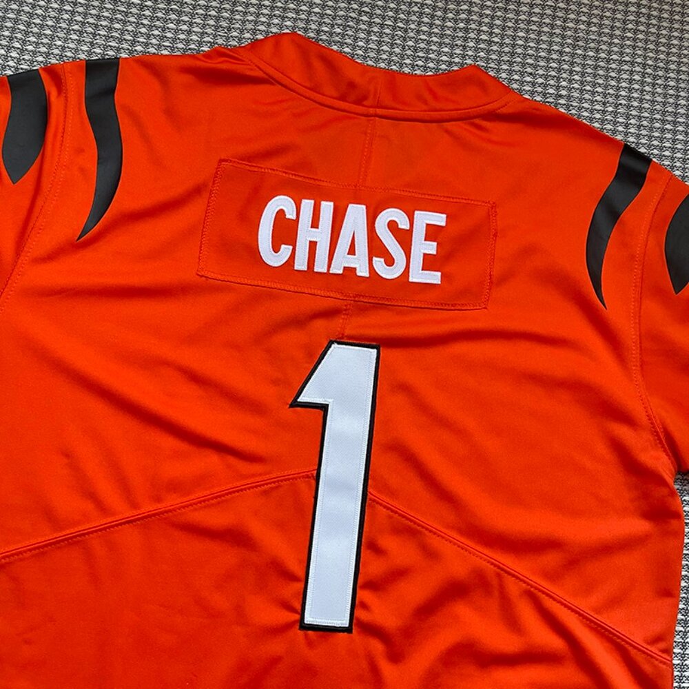 Nike Ja'Marr Chase #1 Orange Cincinnati Bengals Jersey - Picture 6 of 7